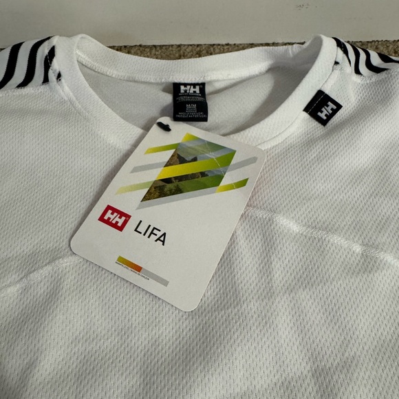 Women’s HH LIFA® Long-Sleeve Crew Base Layer - Picture 3 of 6